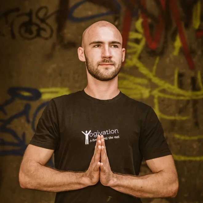 Devin M., Meditation Coach at quit-smoking-weed.com
