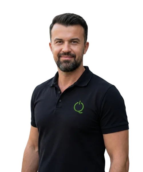 Sven, founder of Quit Smoking Weed, in a black polo shirt with the program logo